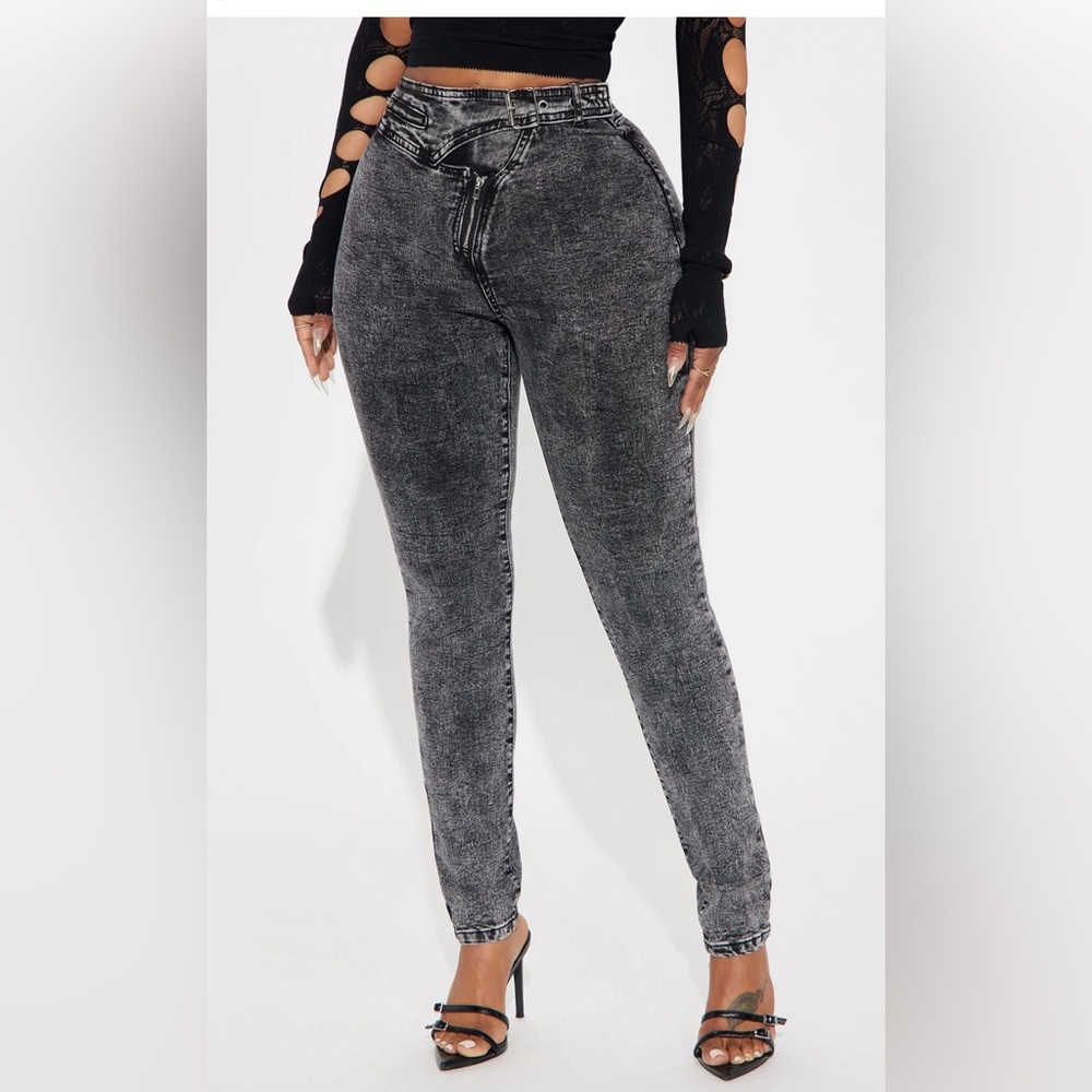 Fashion Nova Black Acid Wash Jeans